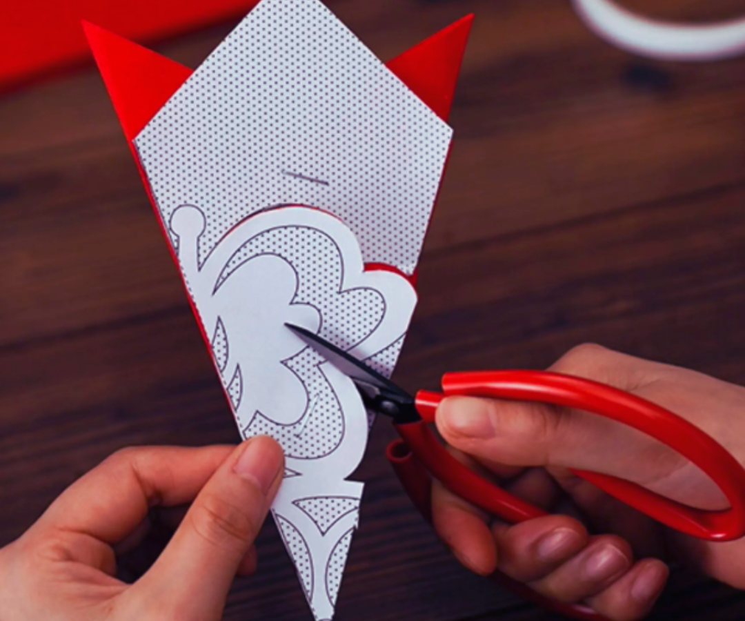 Paper cutting